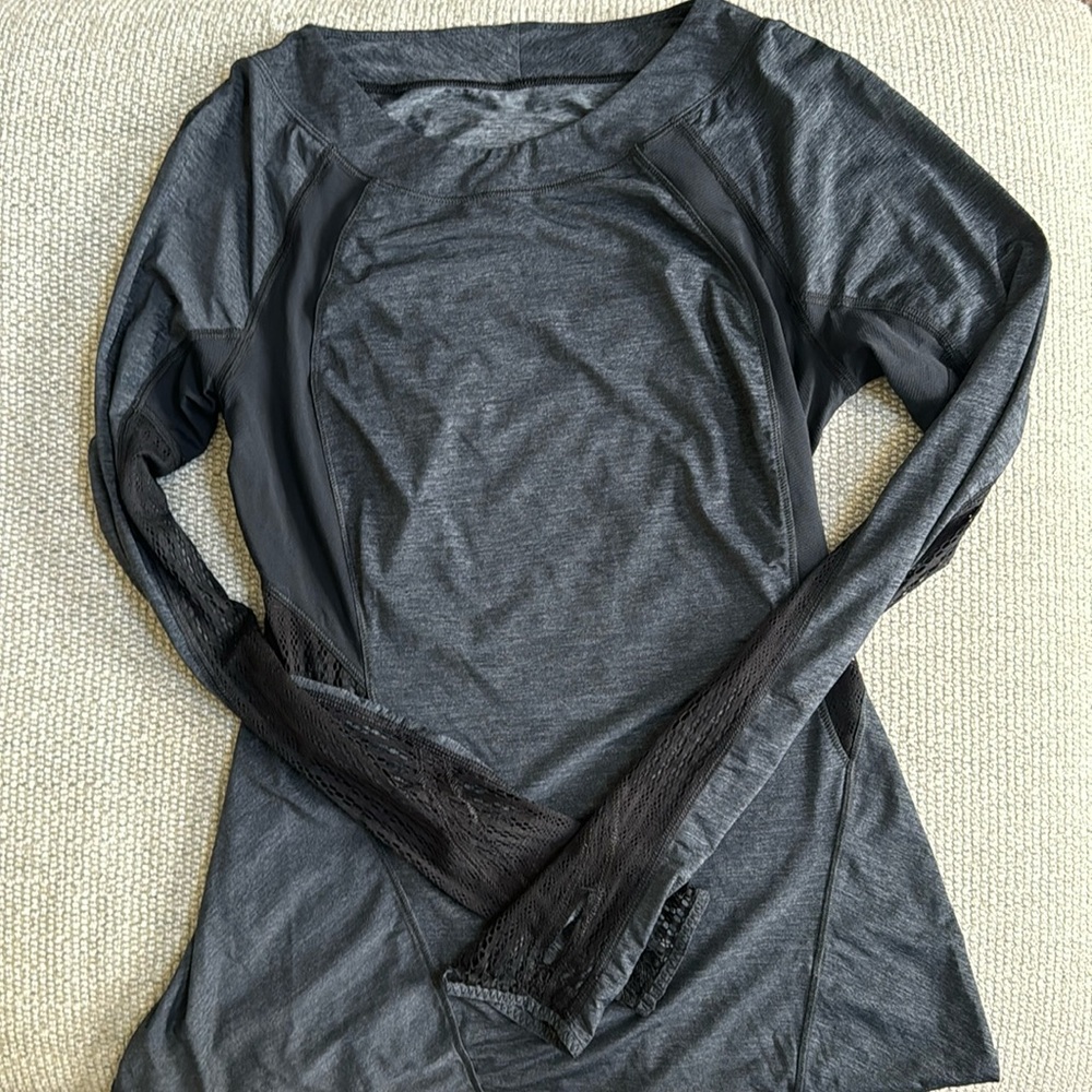 Lululemon beautiful long sleeve